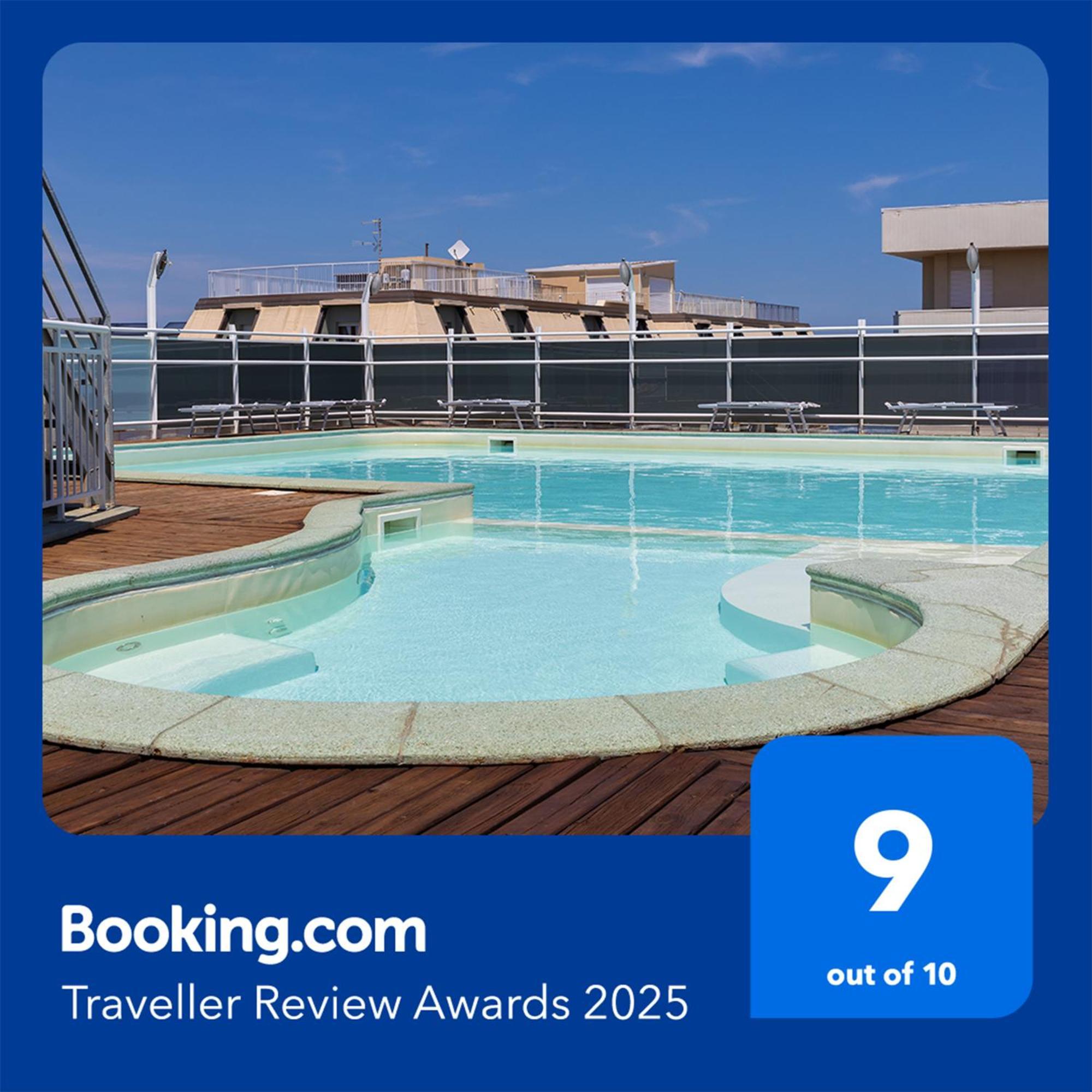 Residence Hotel Club House Cattolica Ngoại thất bức ảnh