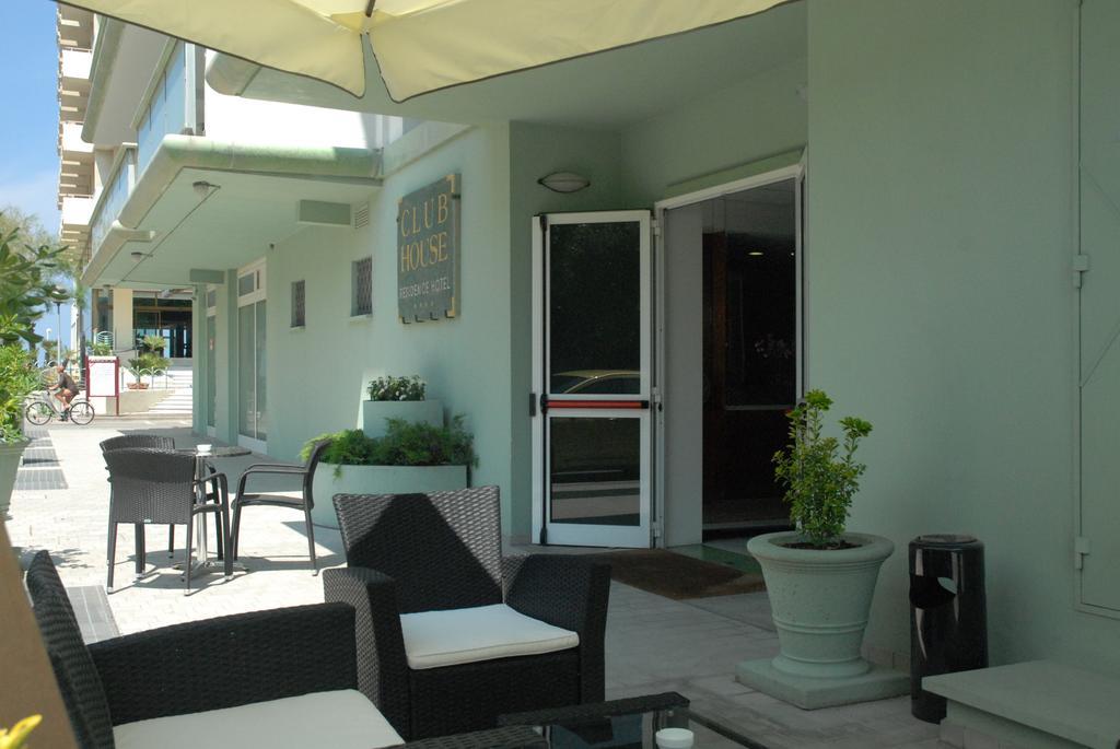 Residence Hotel Club House Cattolica Ngoại thất bức ảnh