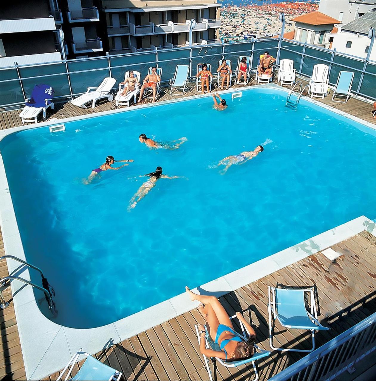 Residence Hotel Club House Cattolica Ngoại thất bức ảnh